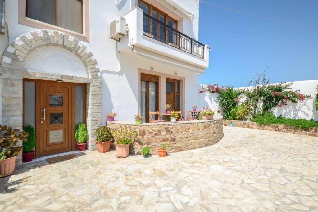 Vaso Studios & Apartment In Naxos Town Naxos City Екстериор снимка